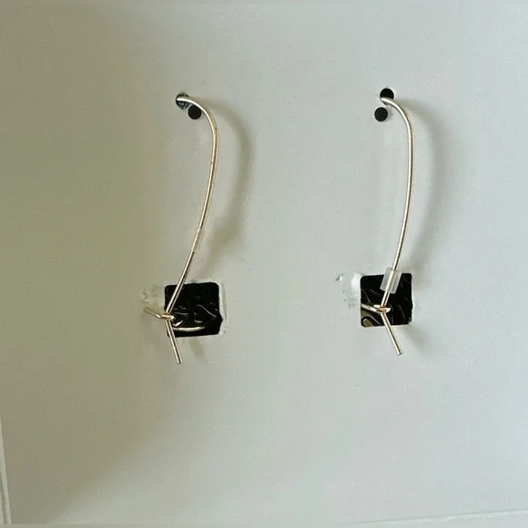 Betsy Johnson Opulent Pink SugarSkull & Flower Drop Earrings Halloween Party - Picture 4 of 5